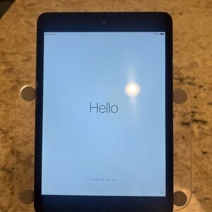 Apple iPad Mini - 1st Gen 16GB WiFi + Cellular
